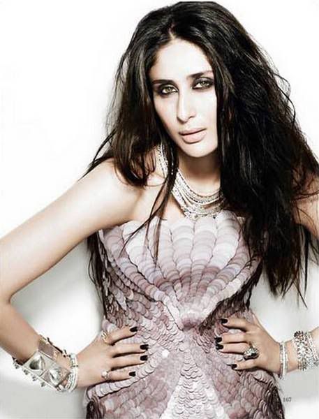 Kareena Kapoor sizzles in a sexy photo shoot