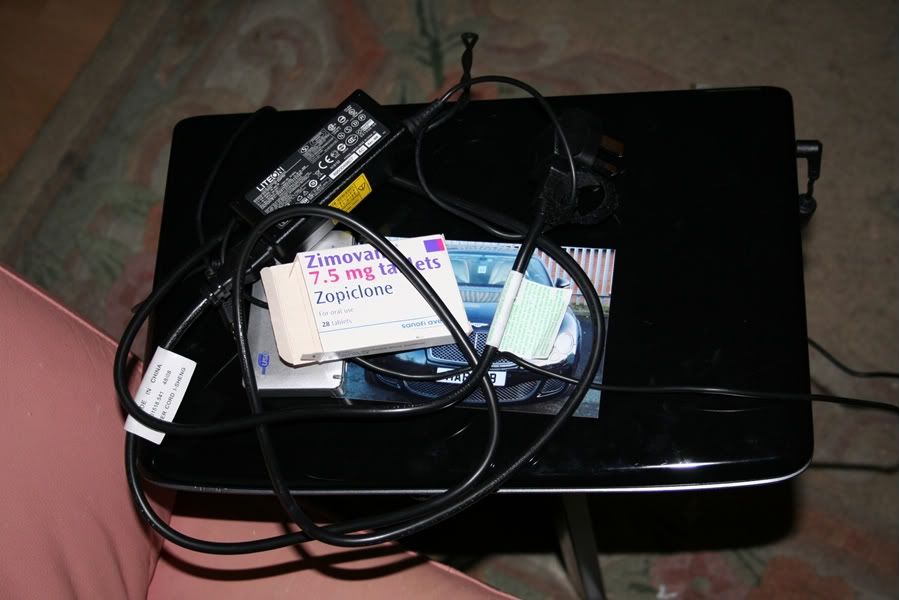 http://i1001.photobucket.com/albums/af138/barrythemod/IzziesWorld.jpg