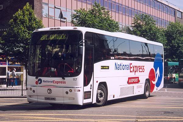 http://i1001.photobucket.com/albums/af138/barrythemod/To%20Forward/nationalexpresscoach.jpg
